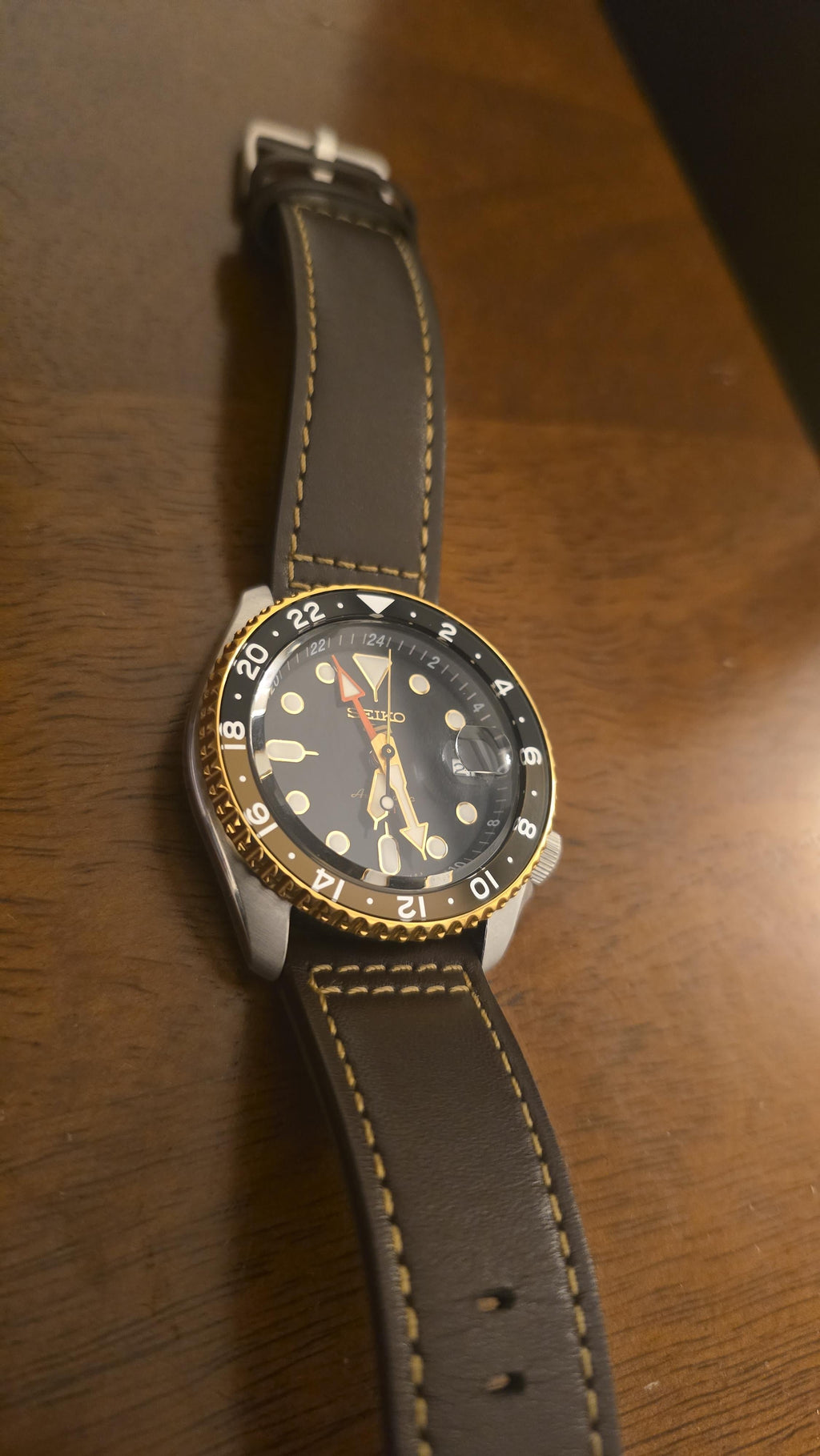 Seiko 5 Sports SKX GMT Automatic Mocha Black Dial Brown Leather Strap Watch For Men - SSK036K1 wholesalehk.shop