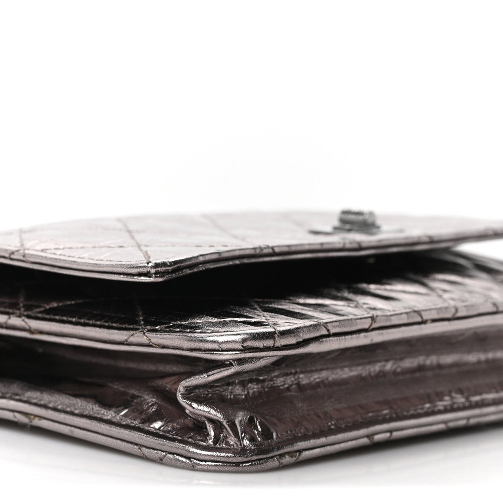 Metallic Striped Calfskin Reissue Wallet On Chain WOC Silver wholesalehk.shop