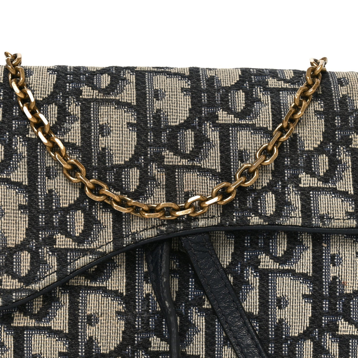 Oblique Small Saddle Chain Pouch Blue wholesalehk.shop