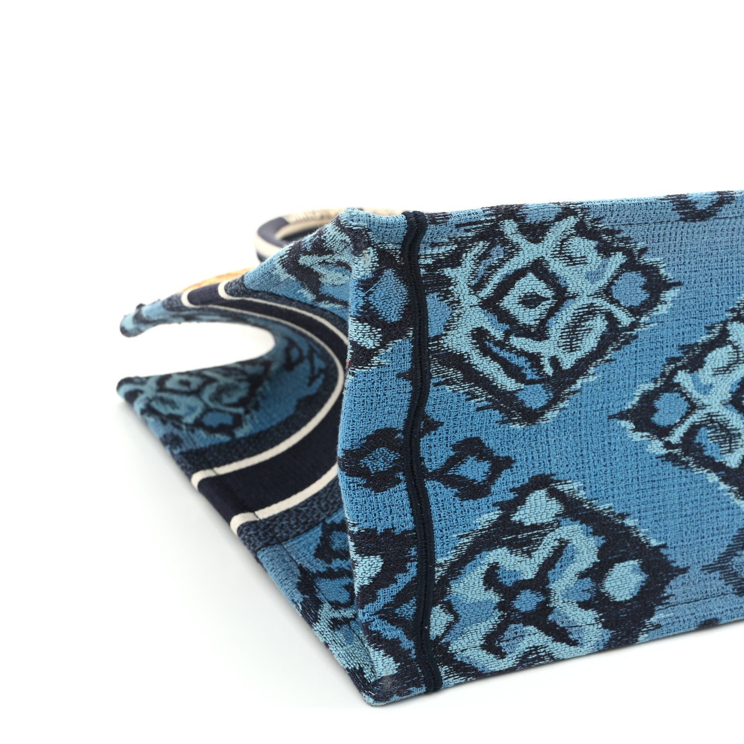 Canvas Embroidered Paisley Medium Book Tote Blue Multicolor £¨ Direct shipment via from wholesalehk.shop