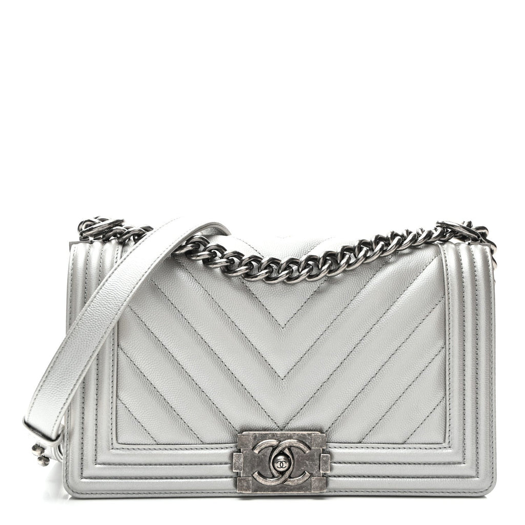 Metallic Caviar Chevron Quilted Medium Boy Flap Silver wholesalehk.shop