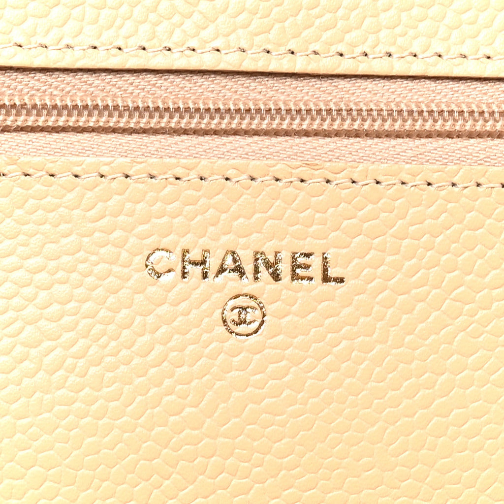 Caviar Quilted Wallet on Chain WOC Beige wholesalehk.shop