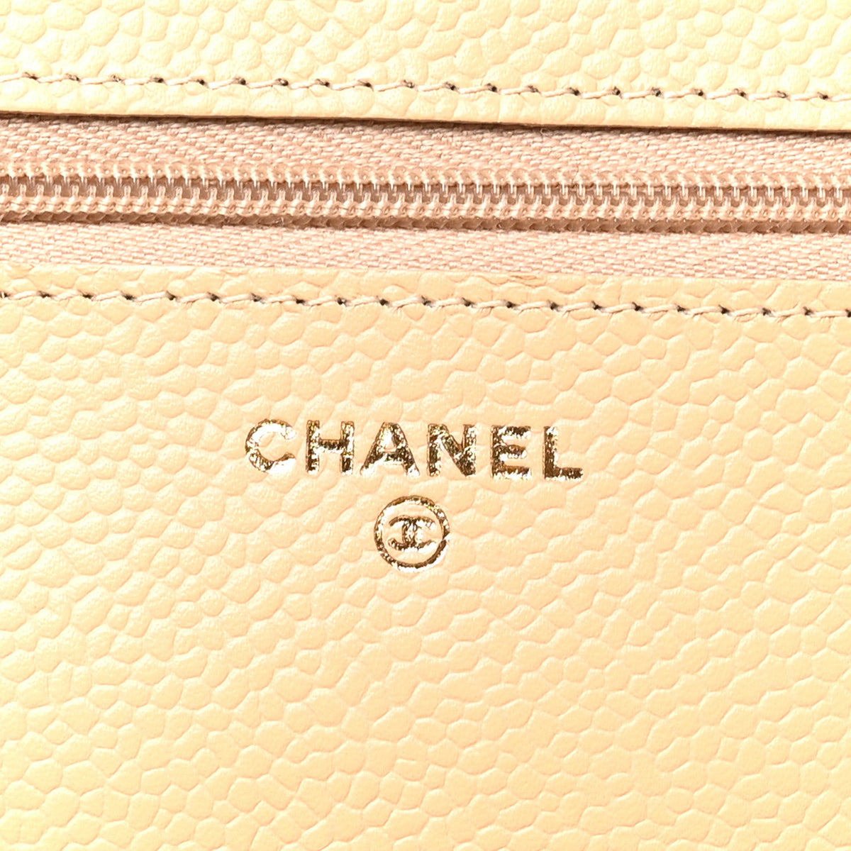 Caviar Quilted Wallet on Chain WOC Beige wholesalehk.shop