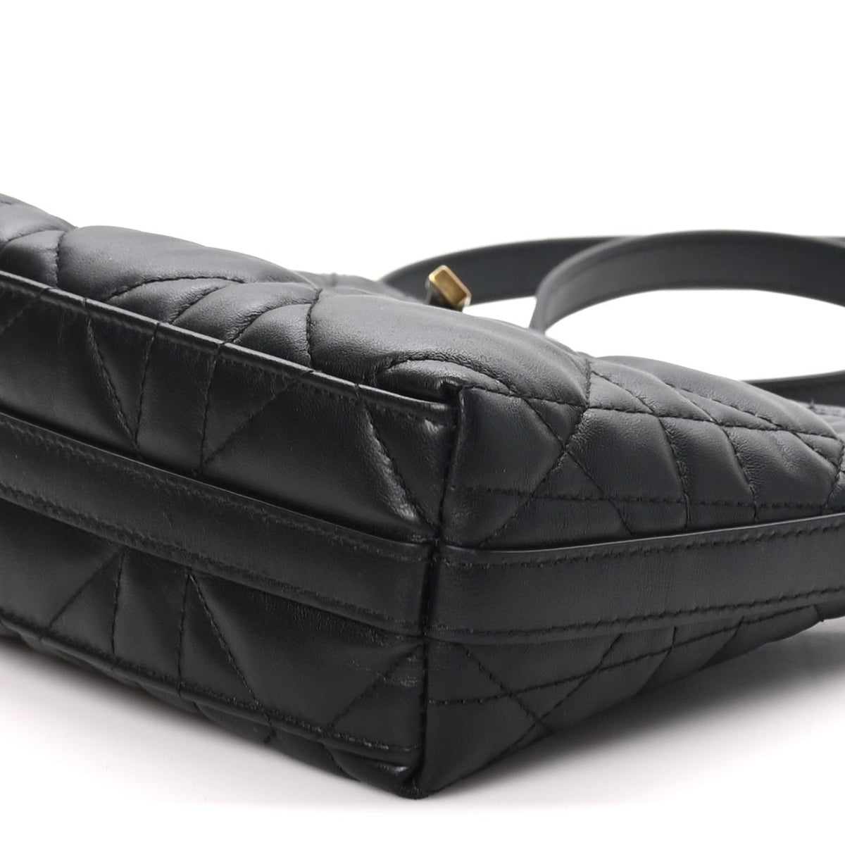Calfskin Macrocannage Miss Caro Diorling Mini Bag with Chain Black wholesalehk.shop