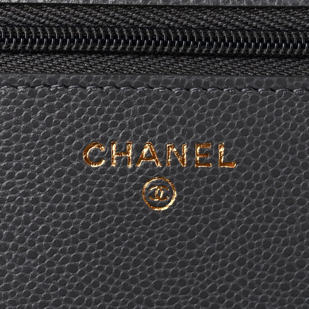 Caviar Quilted Wallet on Chain WOC Grey wholesalehk.shop