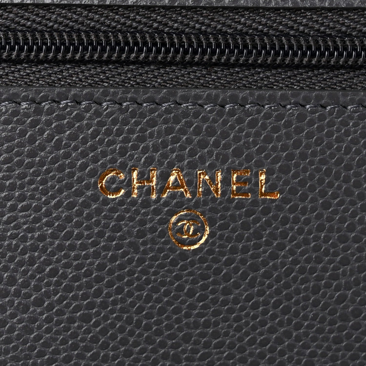 Caviar Quilted Wallet on Chain WOC Grey wholesalehk.shop