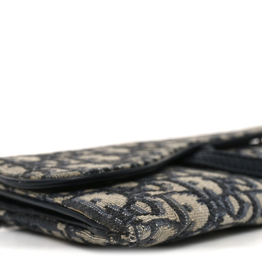 Oblique Small Saddle Chain Pouch Blue wholesalehk.shop
