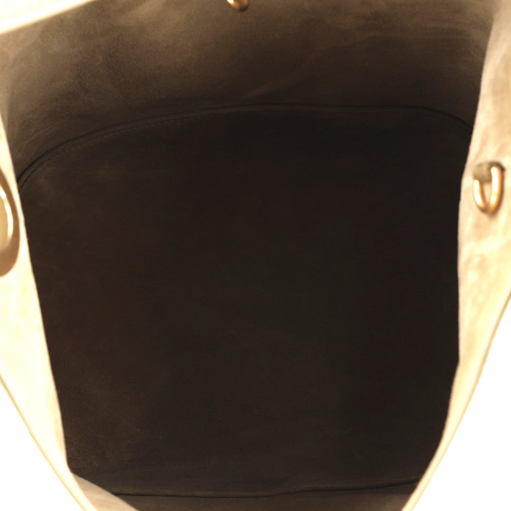 Grained Calfskin Medium Medaillon Bucket Bag Khaki wholesalehk.shop