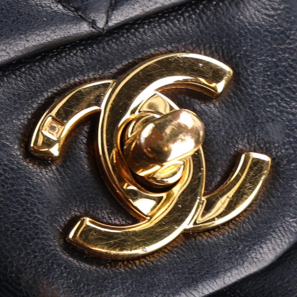 Lambskin Quilted Medium Double Flap Black wholesalehk.shop