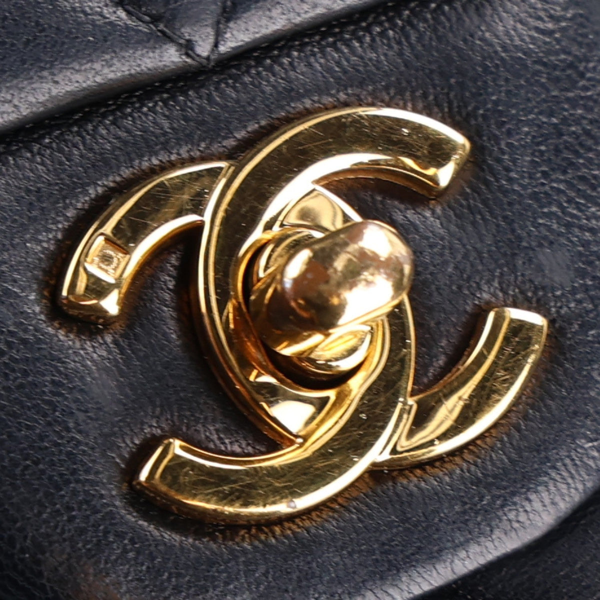 Lambskin Quilted Medium Double Flap Black wholesalehk.shop