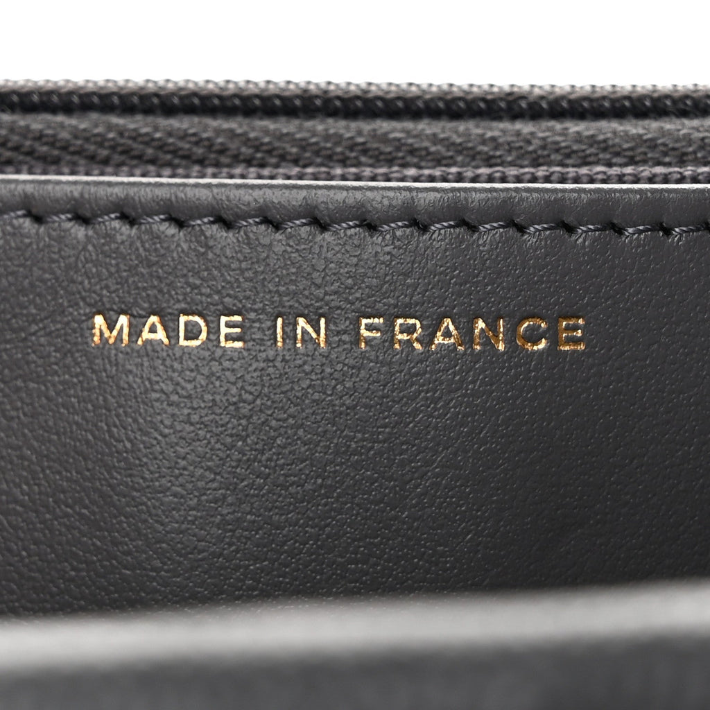Caviar Quilted Wallet on Chain WOC Grey wholesalehk.shop