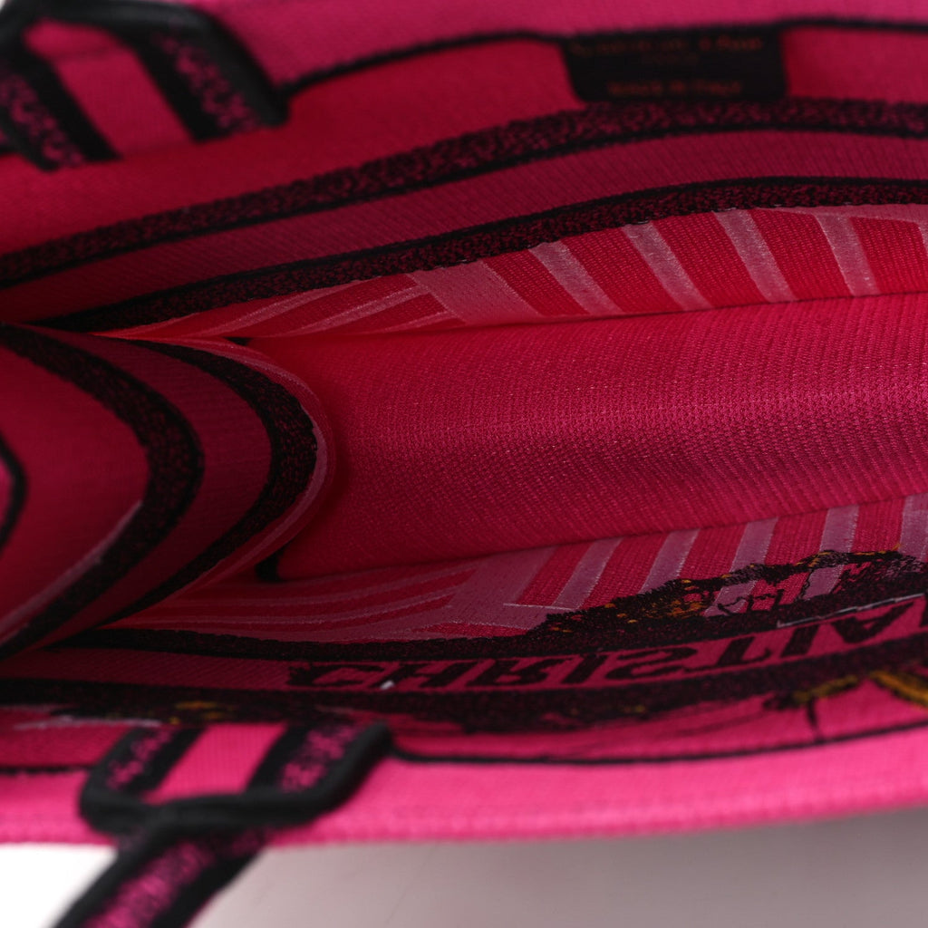 Canvas Embroidered Medium Jungle Pop Book Tote Fuchsia Multicolor £¨ Direct shipment via from wholesalehk.shop
