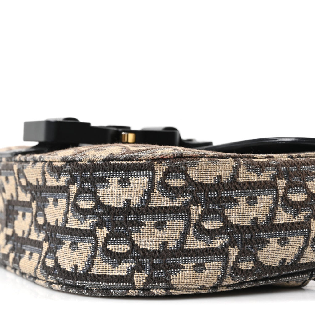 Grained Calfskin Oblique Mini Saddle Messenger Bag With Flap Beige Black wholesalehk.shop