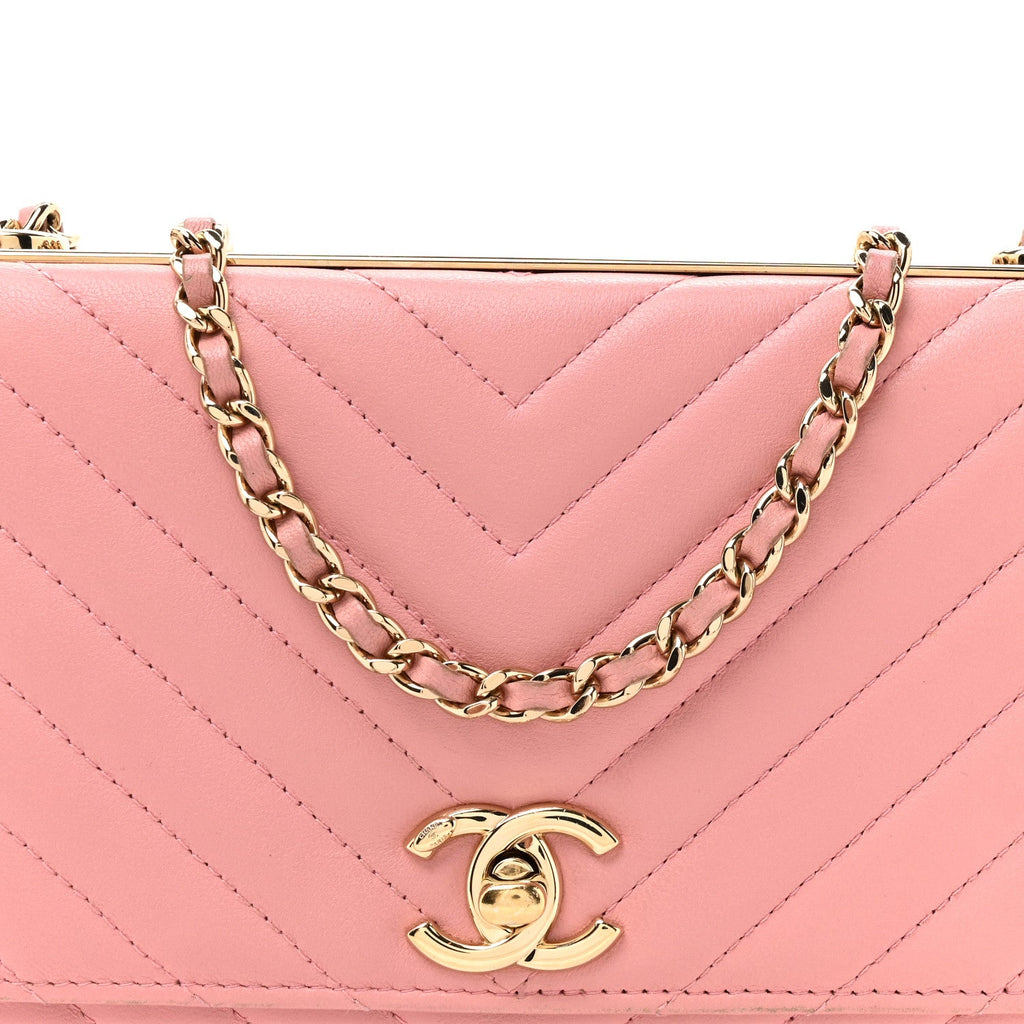 Lambskin Chevron Quilted Trendy CC Wallet On Chain WOC Pink wholesalehk.shop