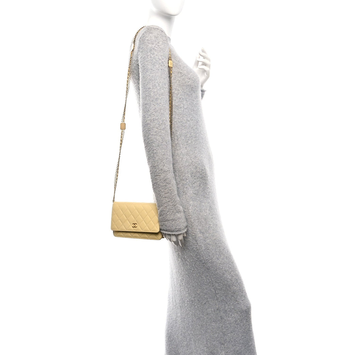 Lambskin Quilted Enamel Wallet On Chain WOC Yellow wholesalehk.shop