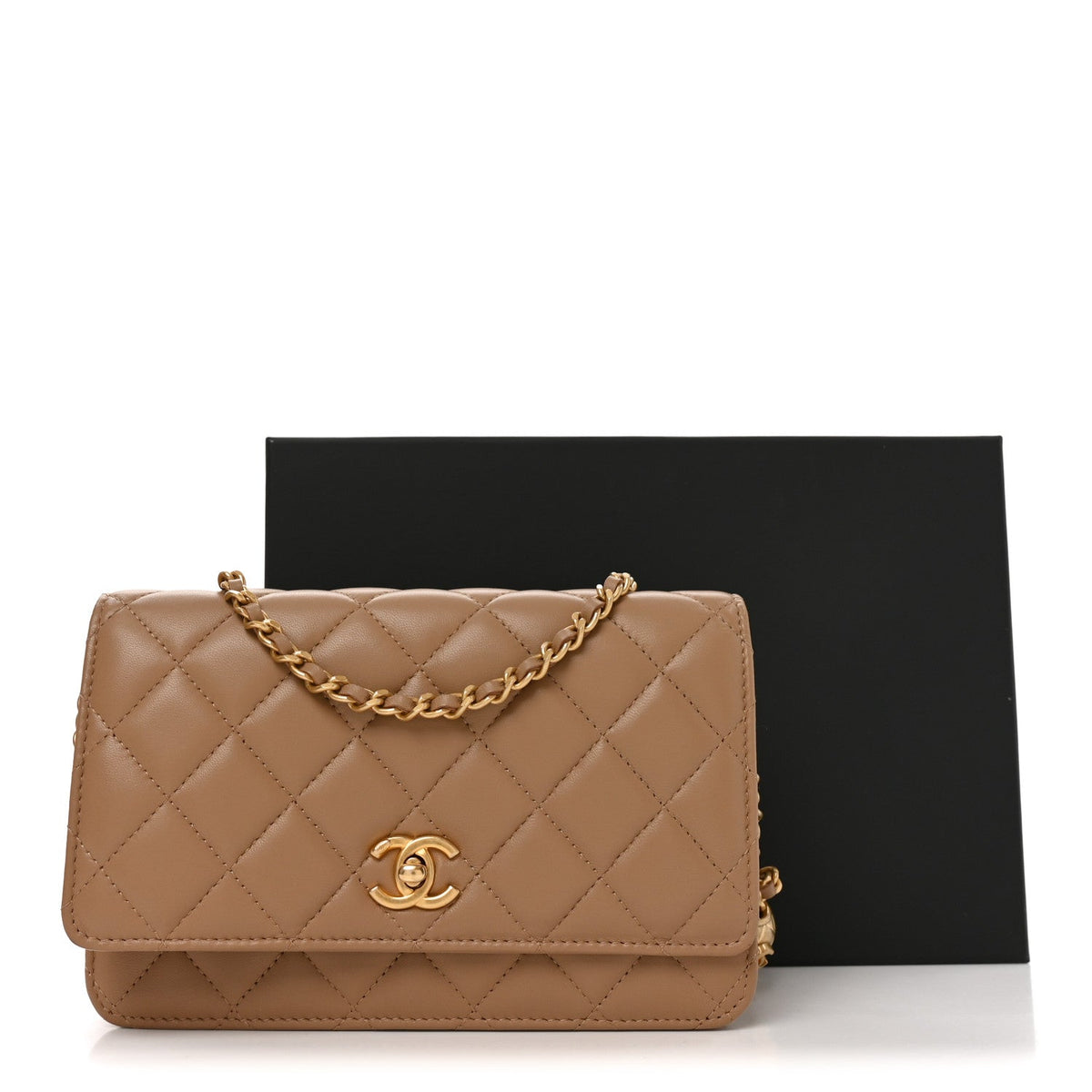 Lambskin Quilted CC Pearl Crush Wallet on Chain WOC Beige wholesalehk.shop
