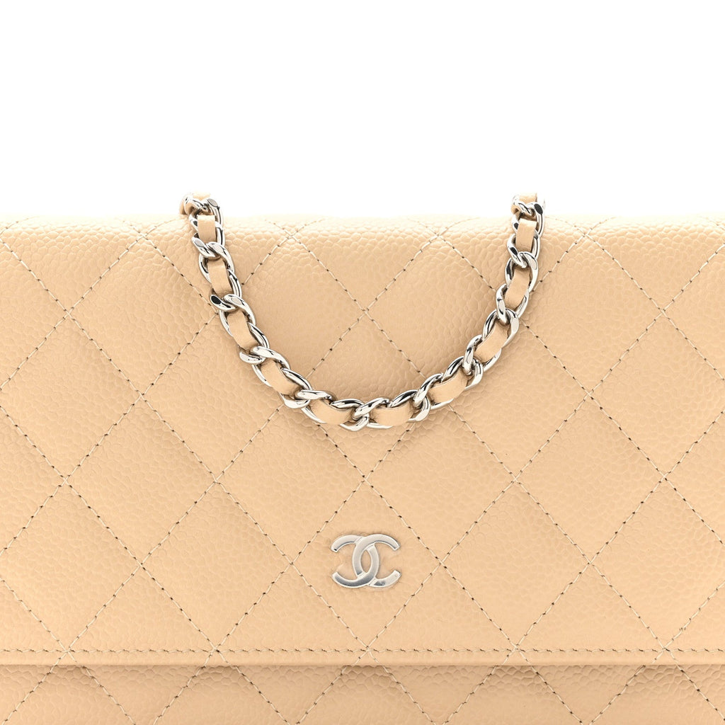 Caviar Quilted Wallet on Chain WOC Beige wholesalehk.shop