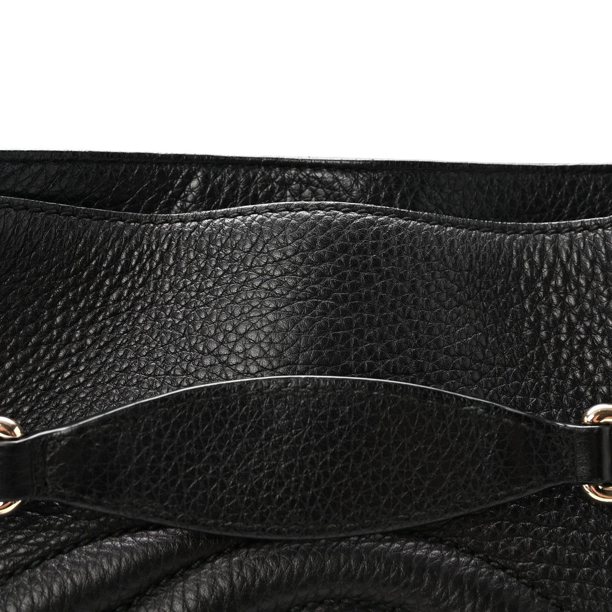 Pebbled Calfskin Medium Soho Chain Shoulder Bag Black wholesalehk.shop