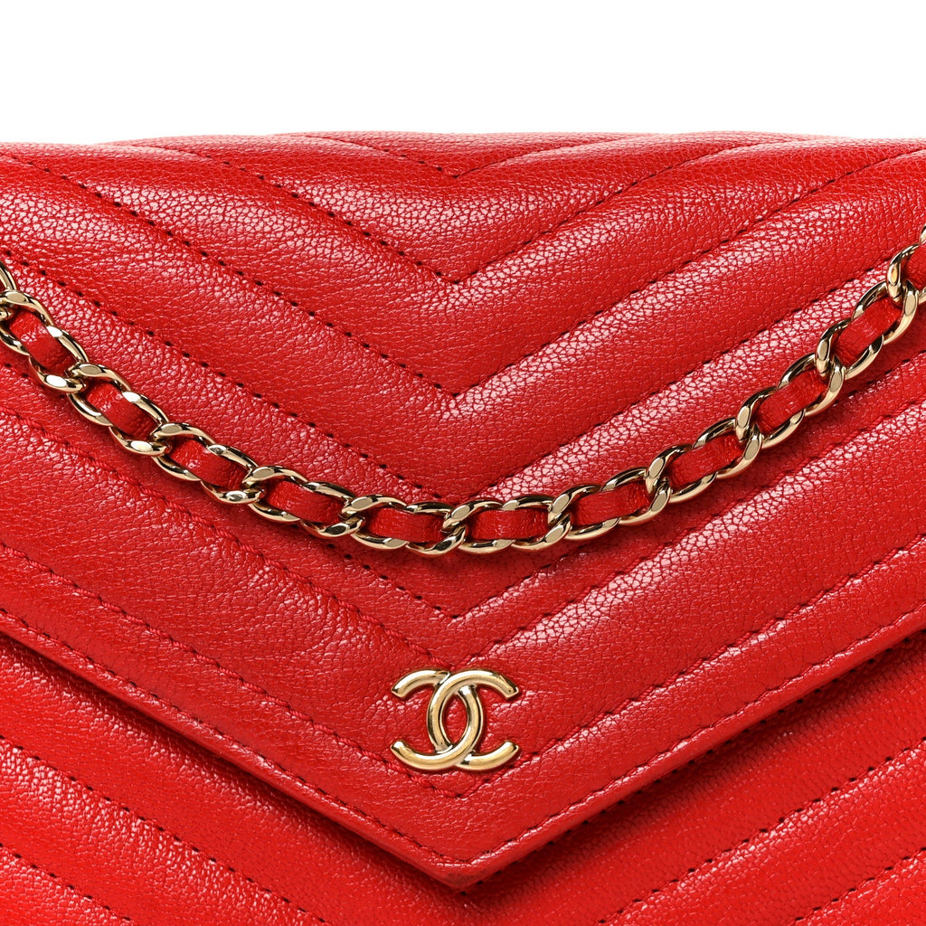 Goatskin Chevron Quilted Statement Wallet On Chain WOC Red wholesalehk.shop
