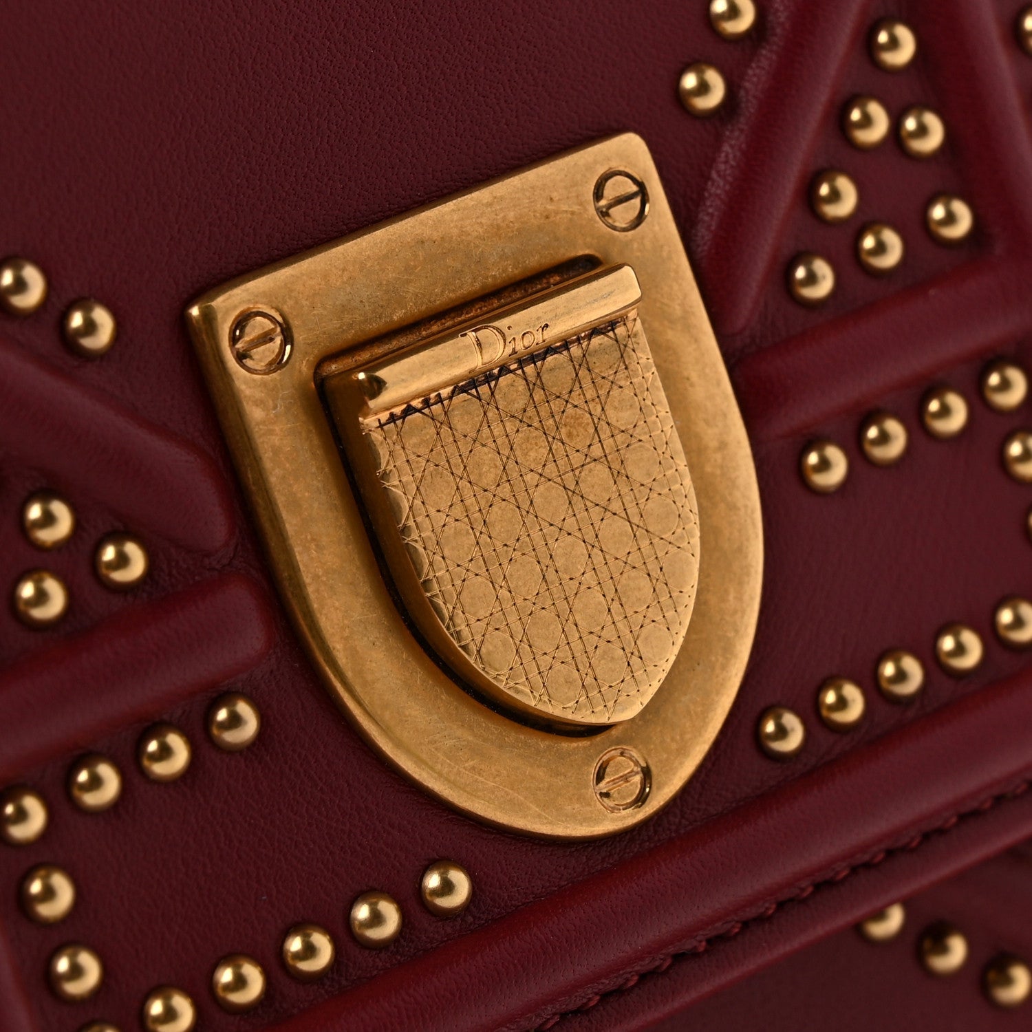 Lambskin Studded Vertical Diorama Spicy Red ¡§ Direct shipment via from wholesalehk.shop