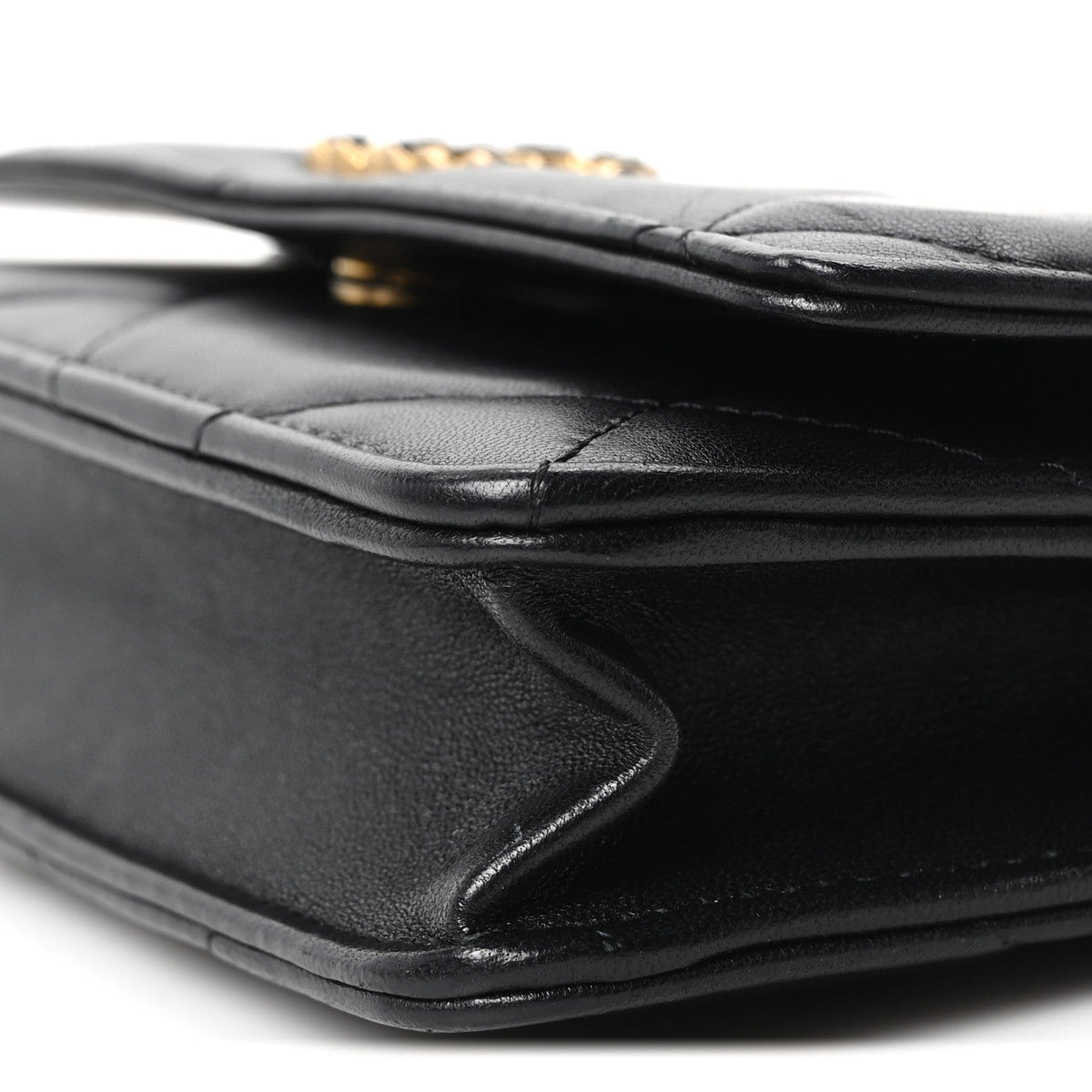 Lambskin Quilted Chanel 19 Wallet On Chain WOC Black wholesalehk.shop