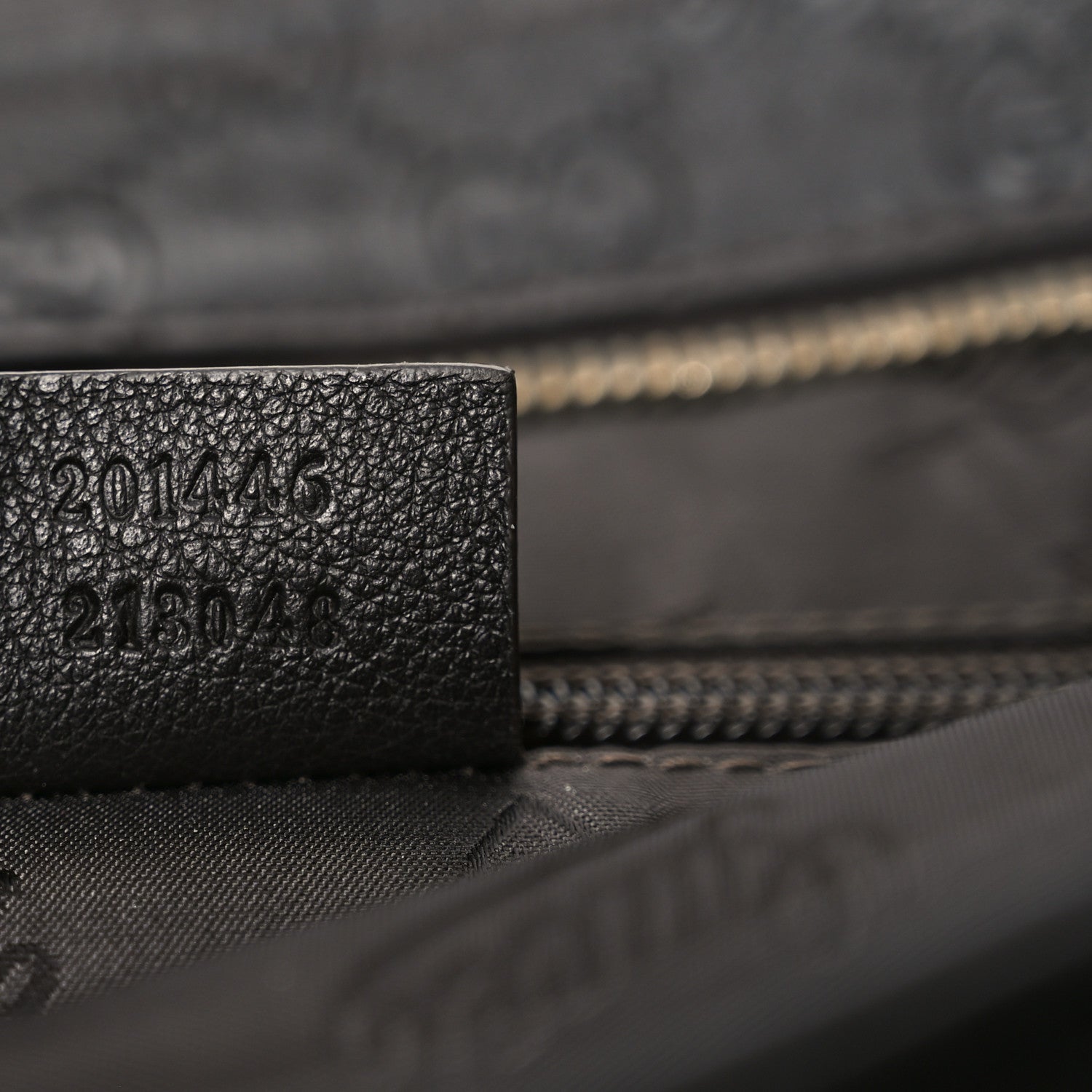 Guccissima Medium Flat Messenger Bag Black £¨ Direct shipment via from wholesalehk.shop