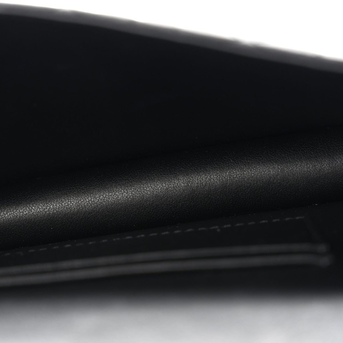 Supple Calfskin Caro Pouch with Chain Black wholesalehk.shop
