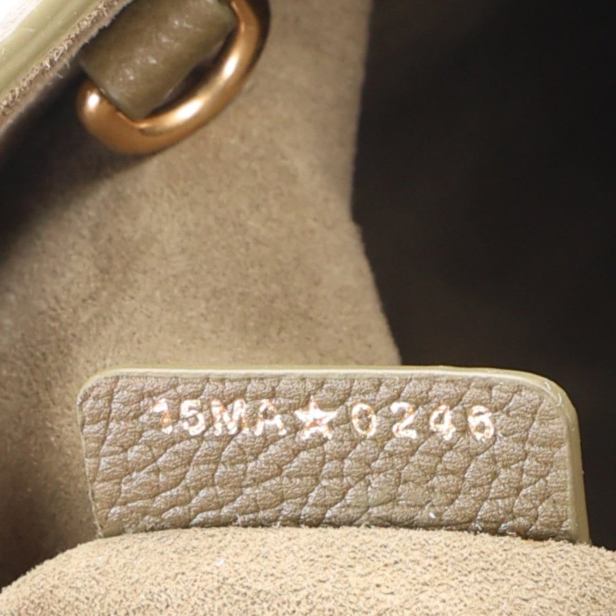 Grained Calfskin Medium Medaillon Bucket Bag Khaki wholesalehk.shop