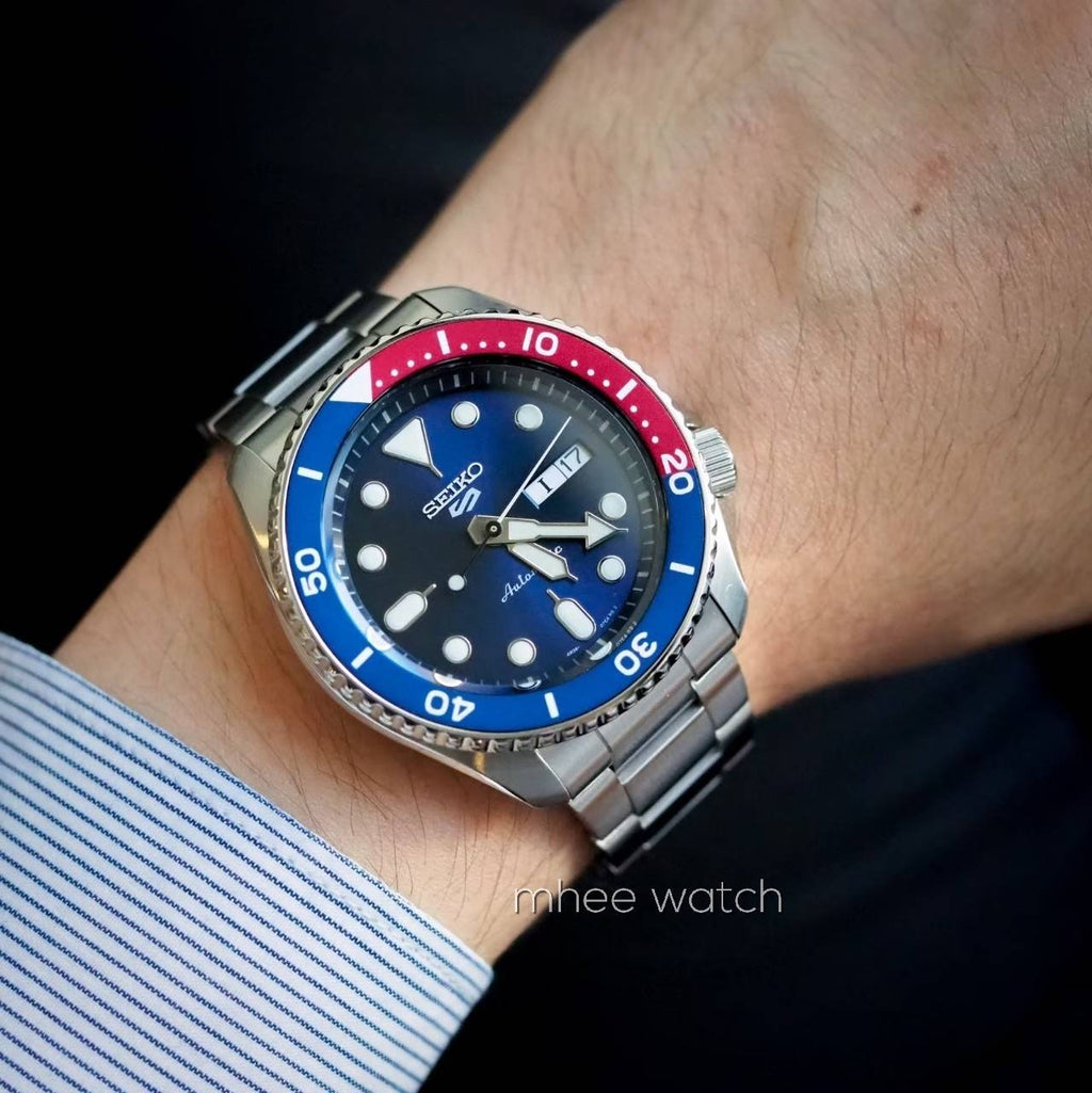 Seiko 5 Sports Automatic Blue Dial Silver Steel Strap Watch For Men - SRPD53K1 wholesalehk.shop