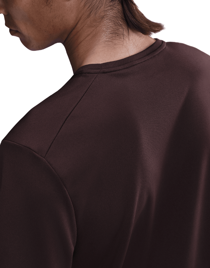 2026 New Arrival Men's Dri-FIT UV Running Miler Top :Burgundy Crush wholesalehk.shop