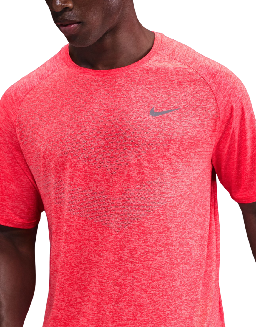 2026 New Arrival Men's Dri-FIT ADV Short-Sleeve Stride Running Top :Burgundy Crush wholesalehk.shop