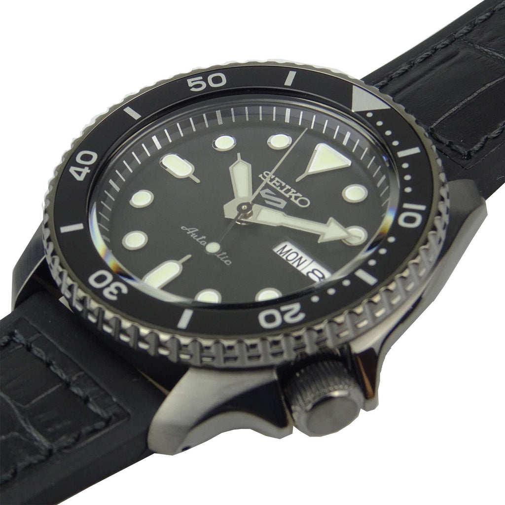 Seiko 5 Sport Automatic Black Dial Black Silicone Strap Watch For Men - SRPD65K3 wholesalehk.shop