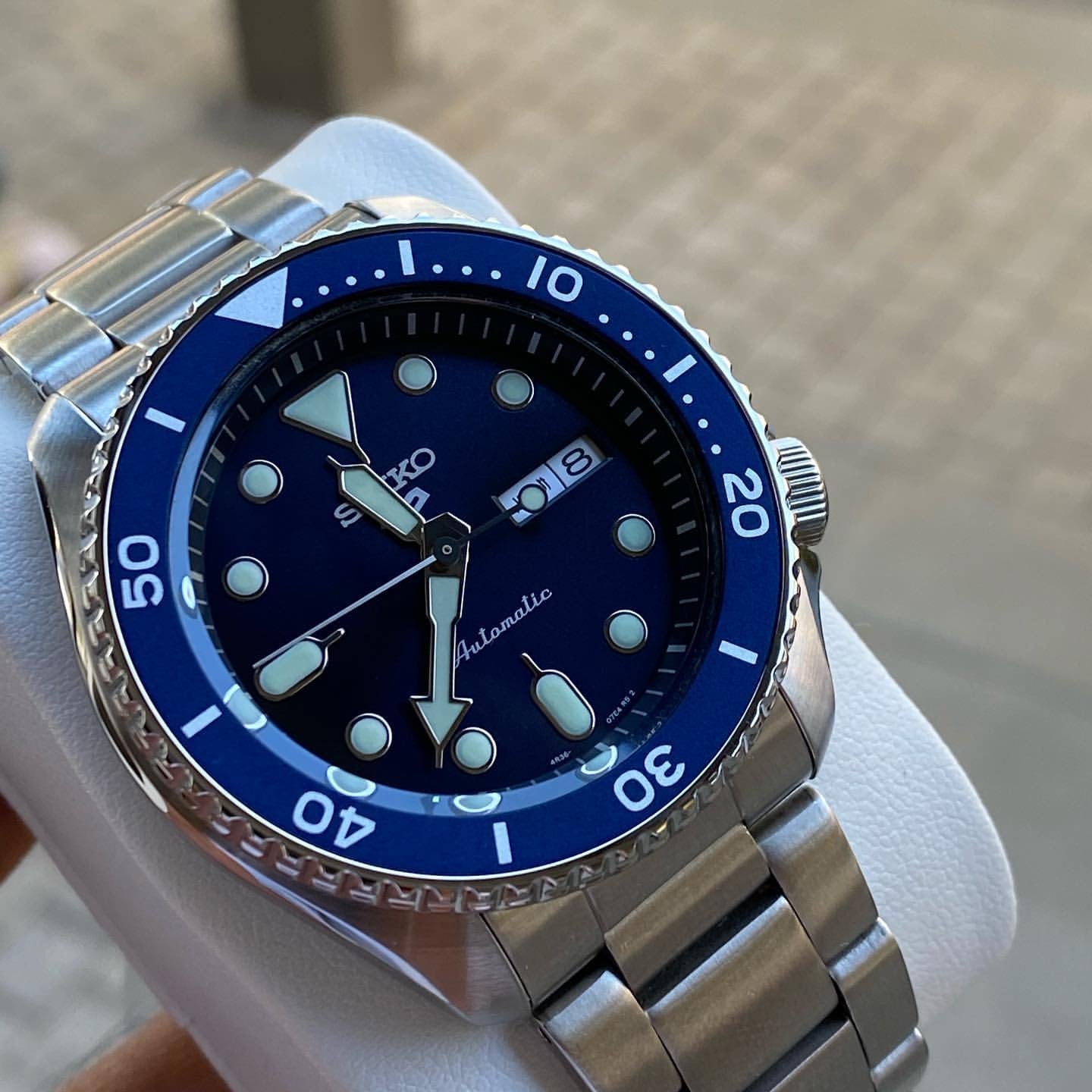 Seiko 5 Sports Automatic Analog Blue Dial Silver Steel Strap Watch For Men - SRPD51K1 wholesalehk.shop