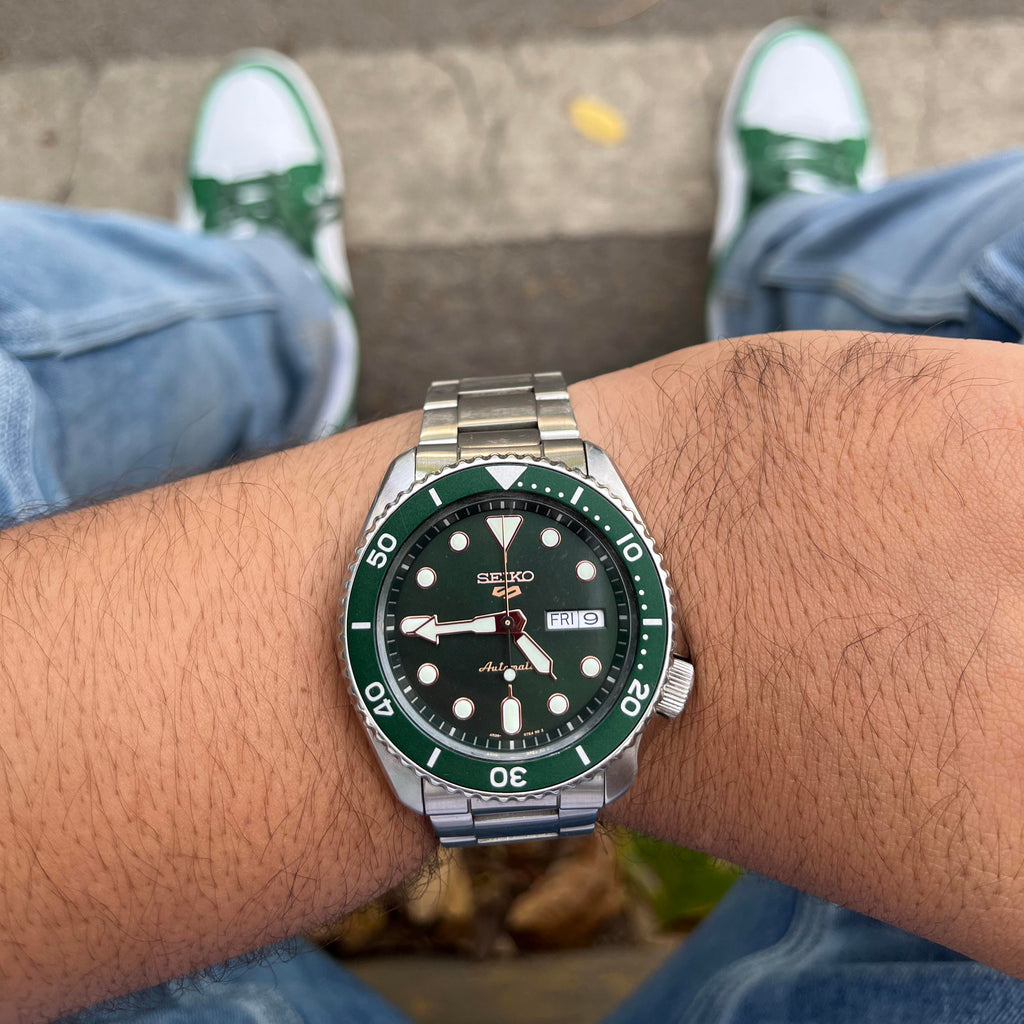 Seiko 5 Sports Automatic Analog Green Dial Silver Steel Strap Watch For Men - SRPD63K1 wholesalehk.shop