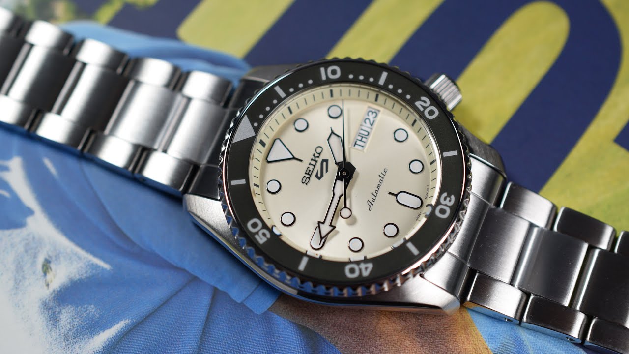 Seiko 5 Sports SKX Automatic Cream Dial Silver Steel Strap Watch For Men - SRPK31K1 wholesalehk.shop