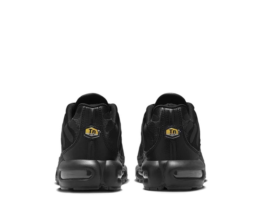 Nike Air Max Plus Leather "Black"
