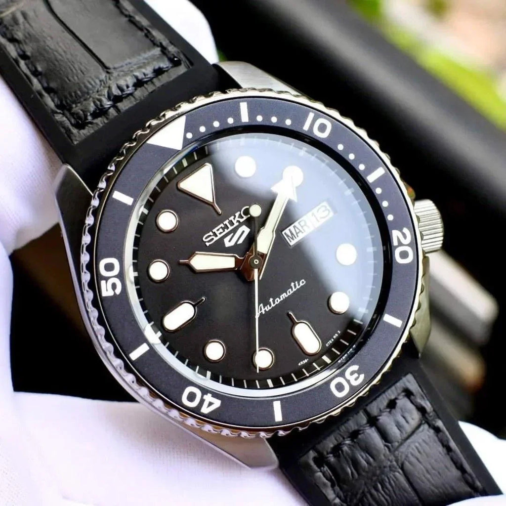 Seiko 5 Sport Automatic Black Dial Black Silicone Strap Watch For Men - SRPD65K3 wholesalehk.shop