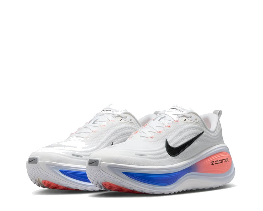 Nike Vomero Plus "Atomic Pink"