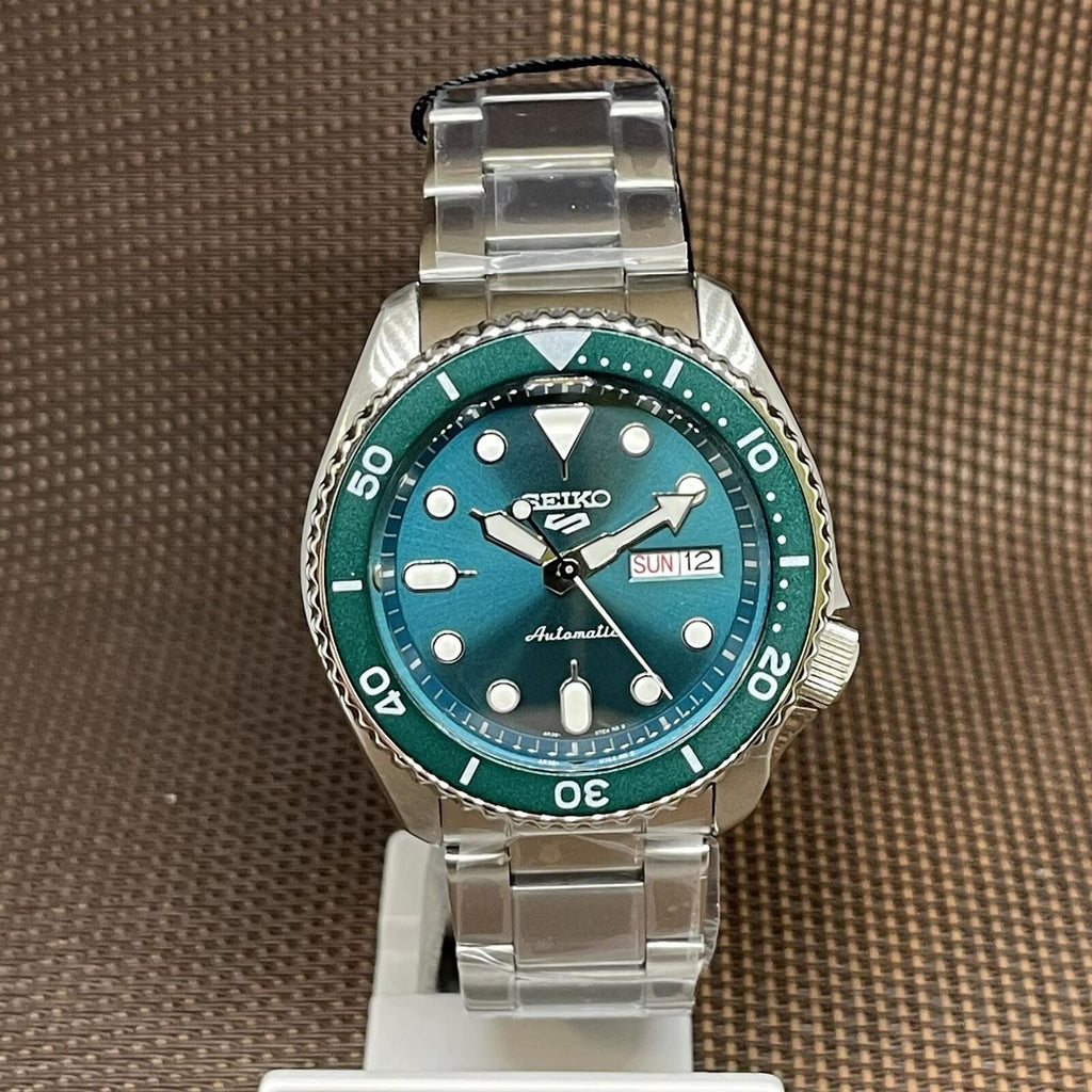 Seiko 5 Sports Automatic Green Dial Silver Steel Strap Watch For Men - SRPD61K1 wholesalehk.shop