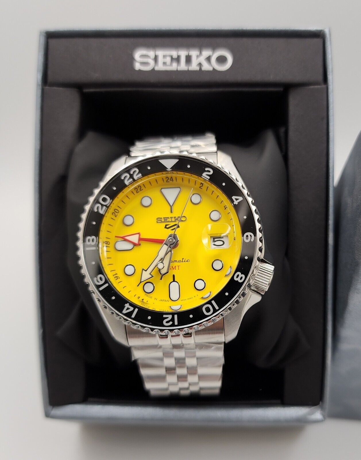 Seiko 5 Sport SKX GMT US Special Creation Automatic Yellow Dial Silver Steel Strap Watch for Men - SSK017K1 wholesalehk.shop