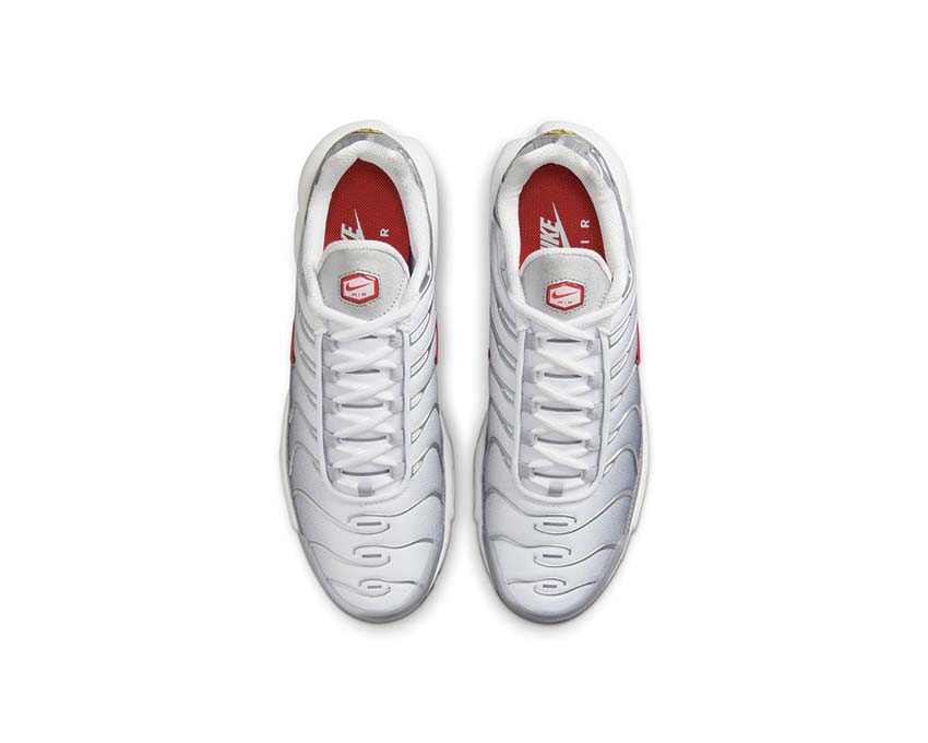 Nike Air Max Plus W "Silver Bullet"