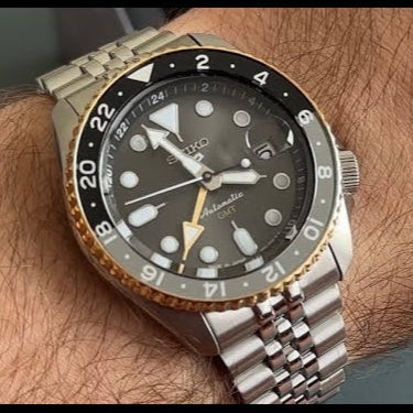 Seiko 5 Sports GMT US Special Edition Automatic Grey Dial Silver Steel Strap Watch For Men - SSK021K1 wholesalehk.shop