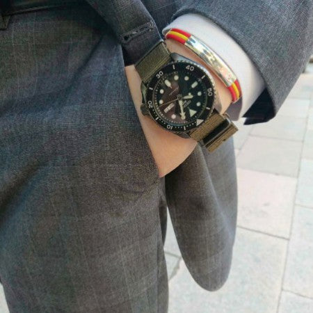 Seiko 5 Sport Automatic Black Dial Green Nylon Strap Watch For Men - SRPD65K4 wholesalehk.shop