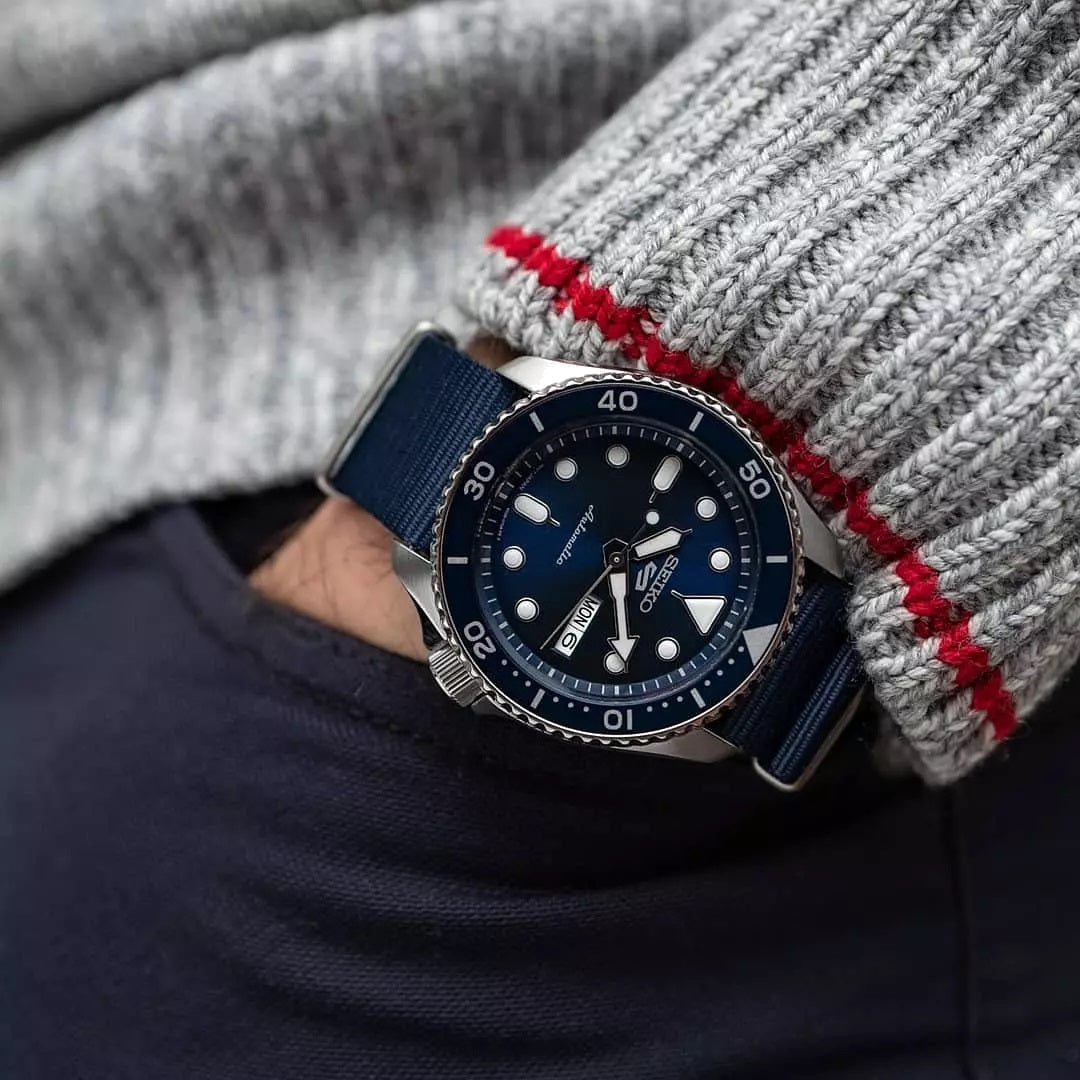 Seiko 5 Sports Automatic SKX Blue Dial Blue NATO Strap Watch For Men - SRPD51K2 wholesalehk.shop