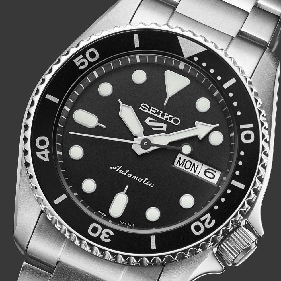 Seiko 5 Sports SKX Automatic Black Dial Silver Steel Strap Watch For Men - SRPK29K1 wholesalehk.shop