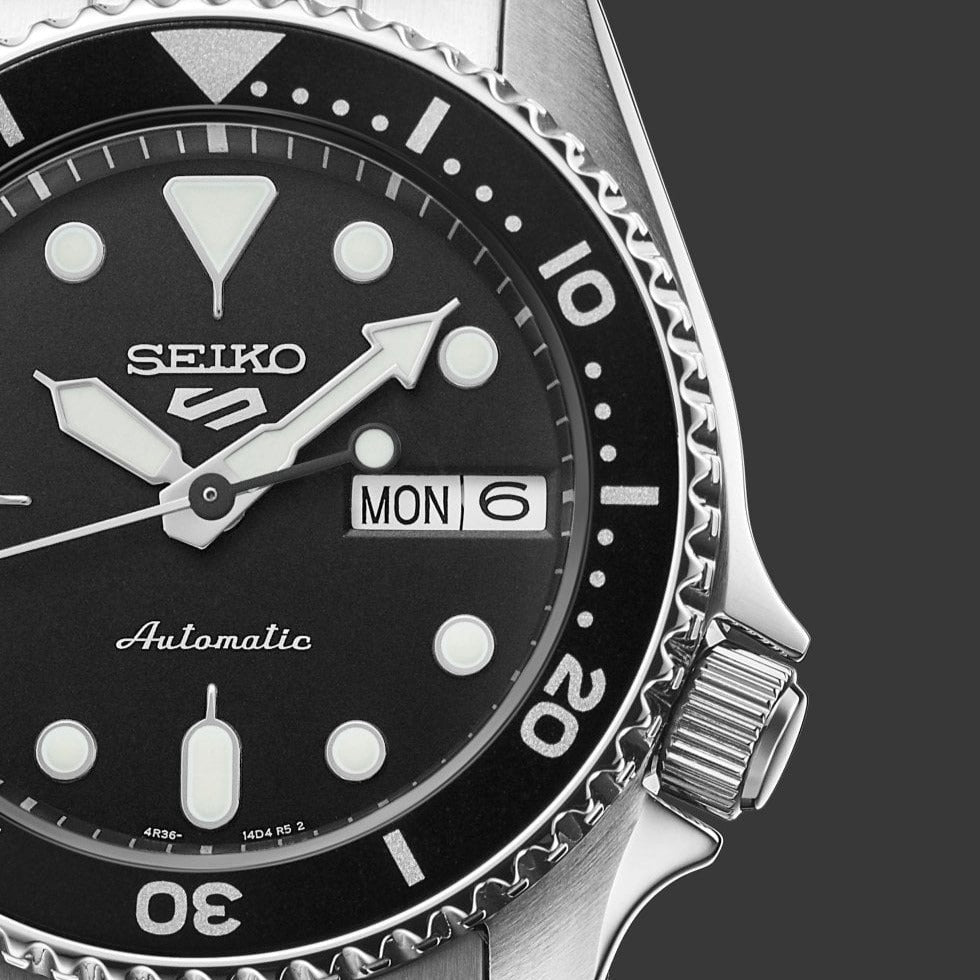 Seiko 5 Sports SKX Automatic Black Dial Silver Steel Strap Watch For Men - SRPK29K1 wholesalehk.shop