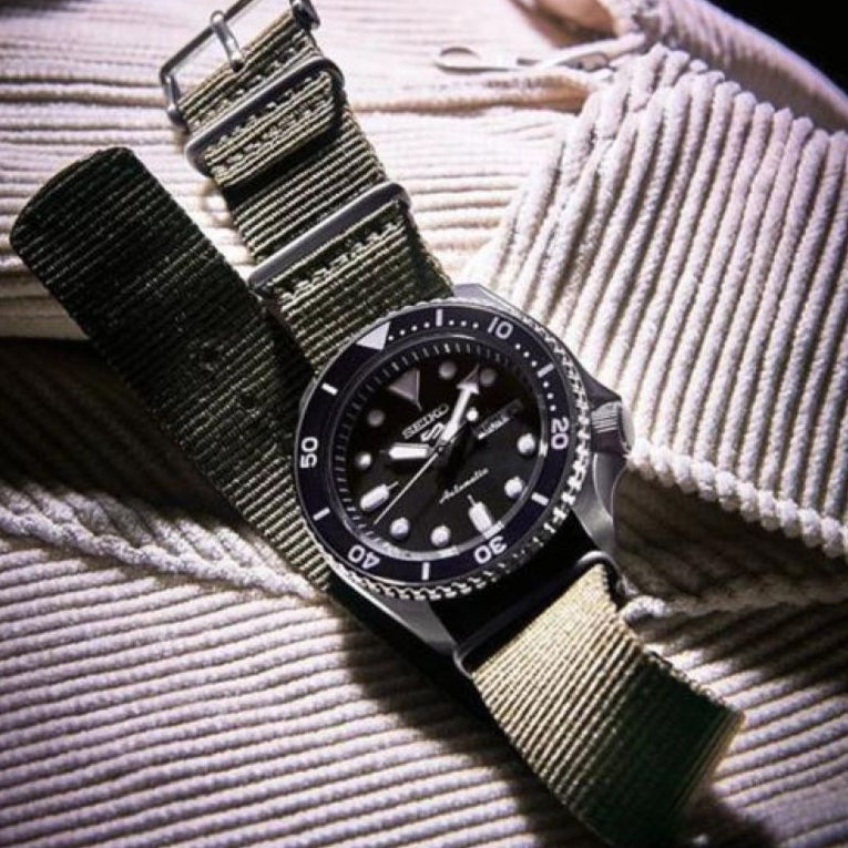 Seiko 5 Sport Automatic Black Dial Green Nylon Strap Watch For Men - SRPD65K4 wholesalehk.shop