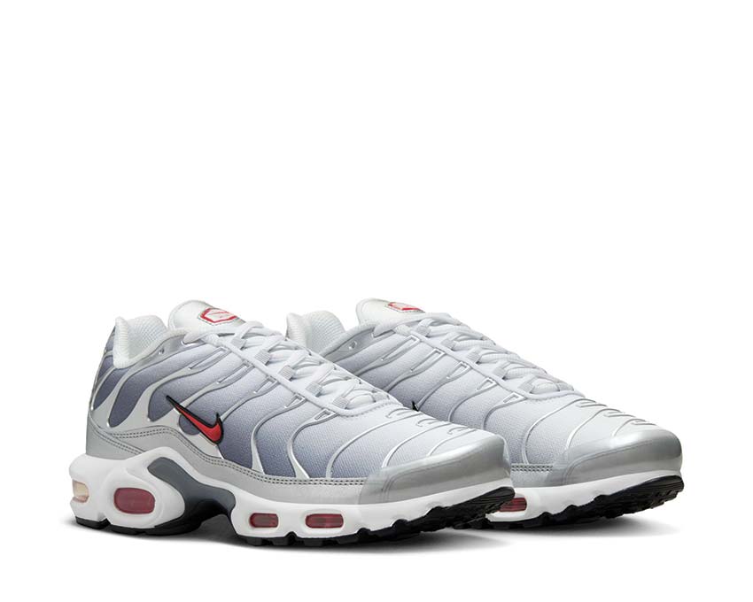 Nike Air Max Plus W "Silver Bullet"