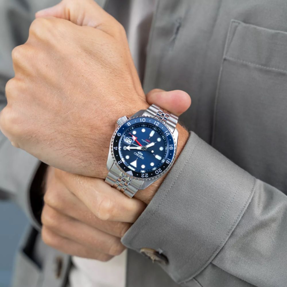 Seiko 5 Sports GMT SKX Automatic Blueberry Dial Silver Steel Strap Watch For Men - SSK003K1 wholesalehk.shop