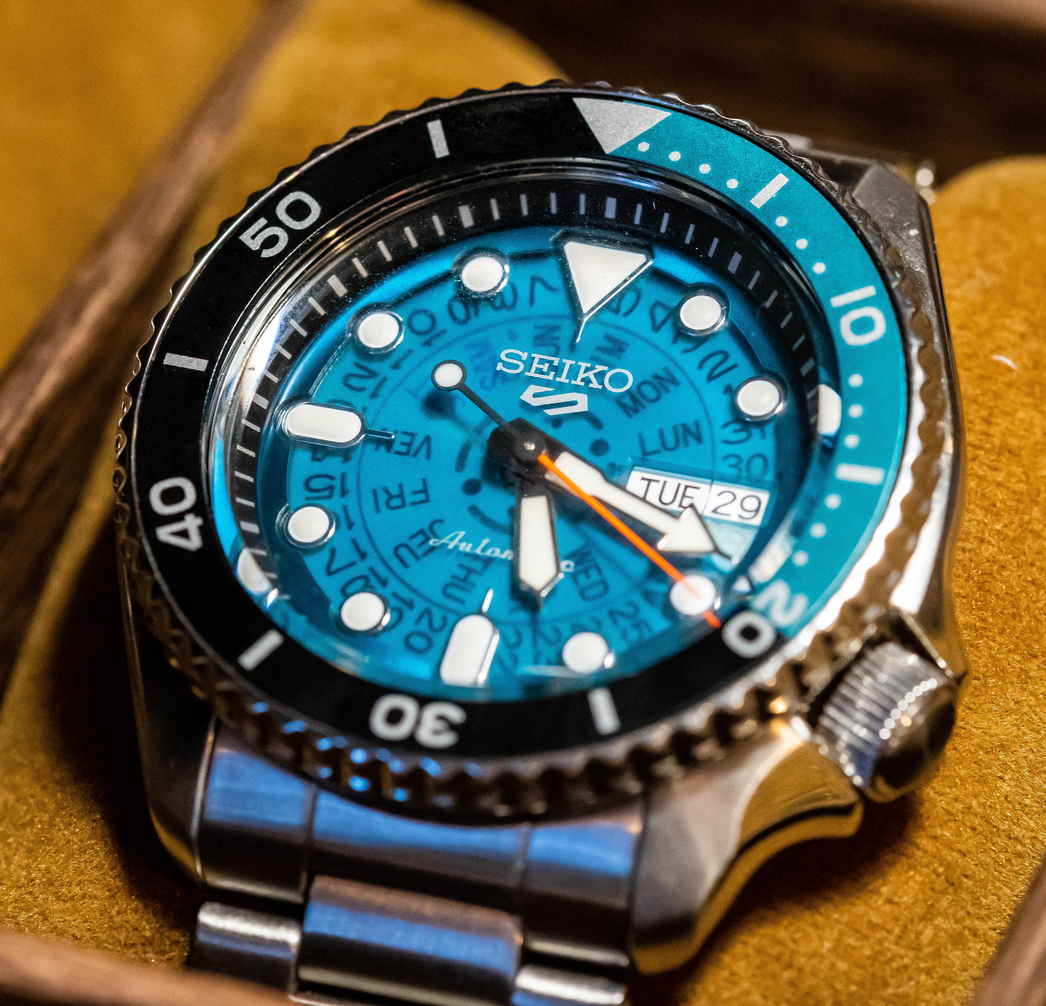 Seiko 5 Sports SKX Skeleton Green Dial Silver Steel Strap Watch For Men - SRPJ45K1 wholesalehk.shop
